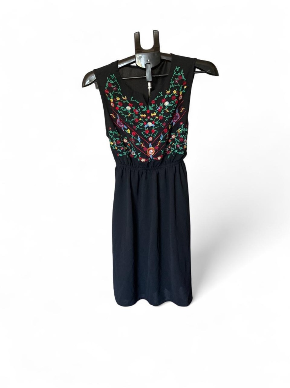 SHEIN Black Sleeveless Dress with Colorful Floral Embroidery
